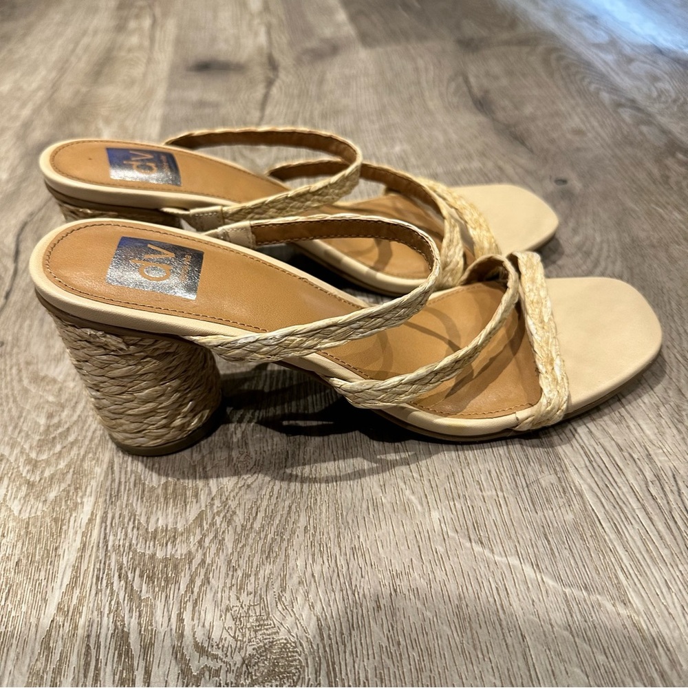 DV Dolce Vita Minnee strappy heel sandals